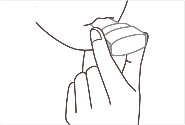 イメージ：ボタンを押したまま吸っている